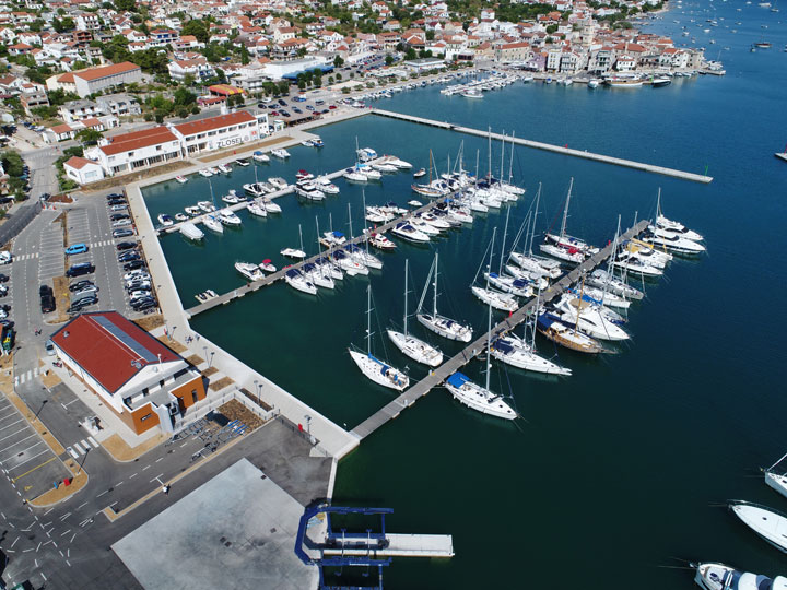 Über uns — Marina Pirovac